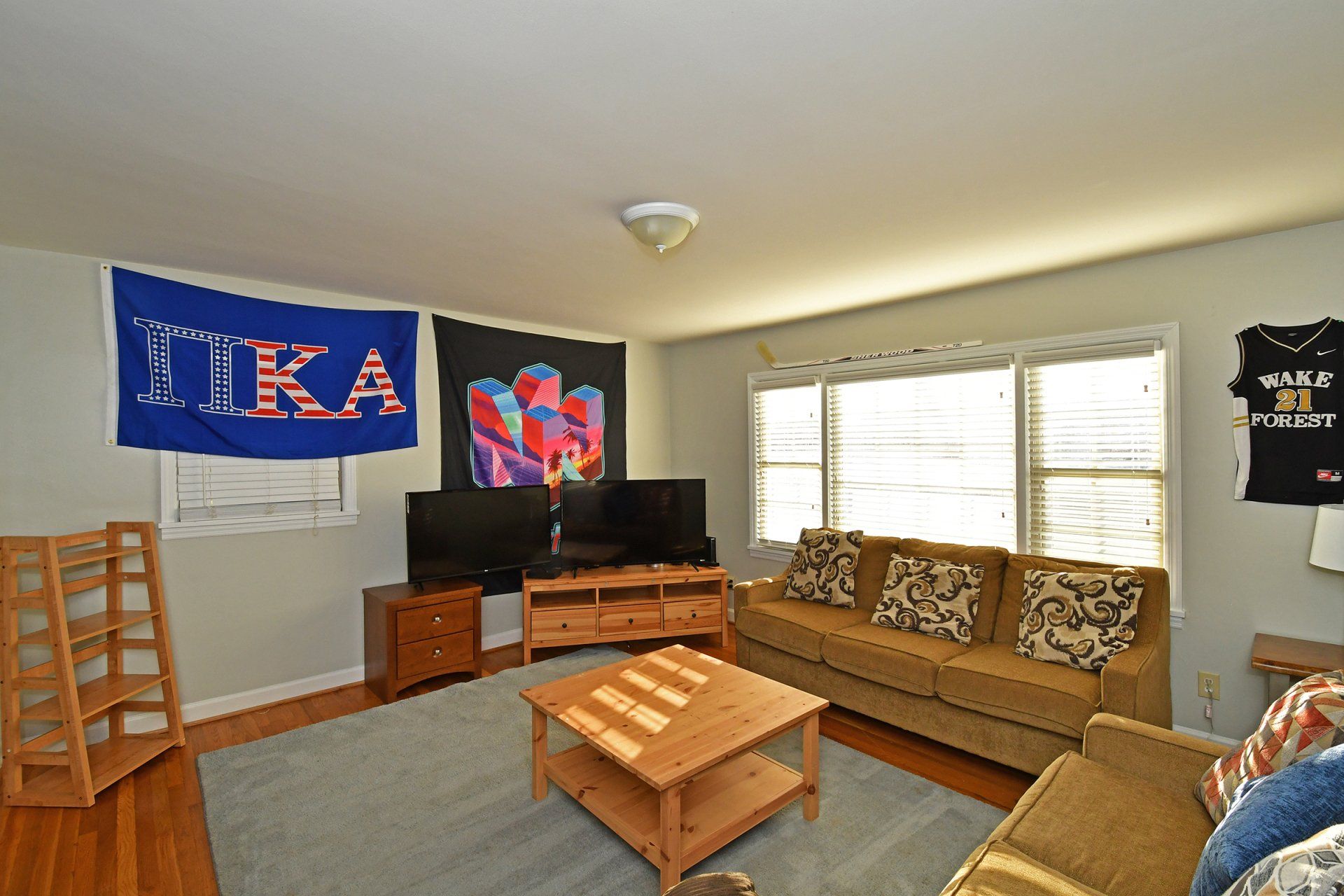 3801 Wake Place Court living room