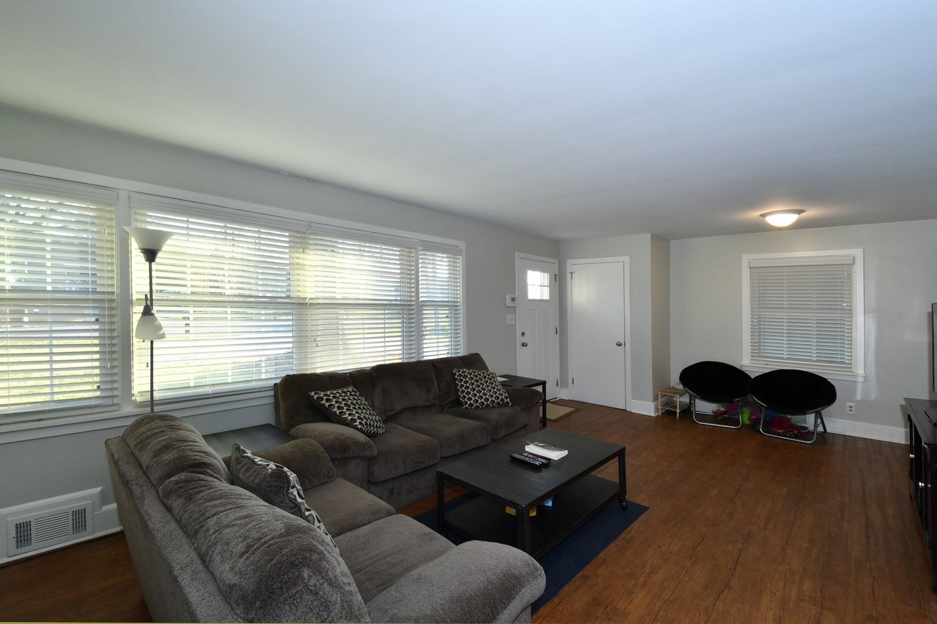 1021 long drive interior