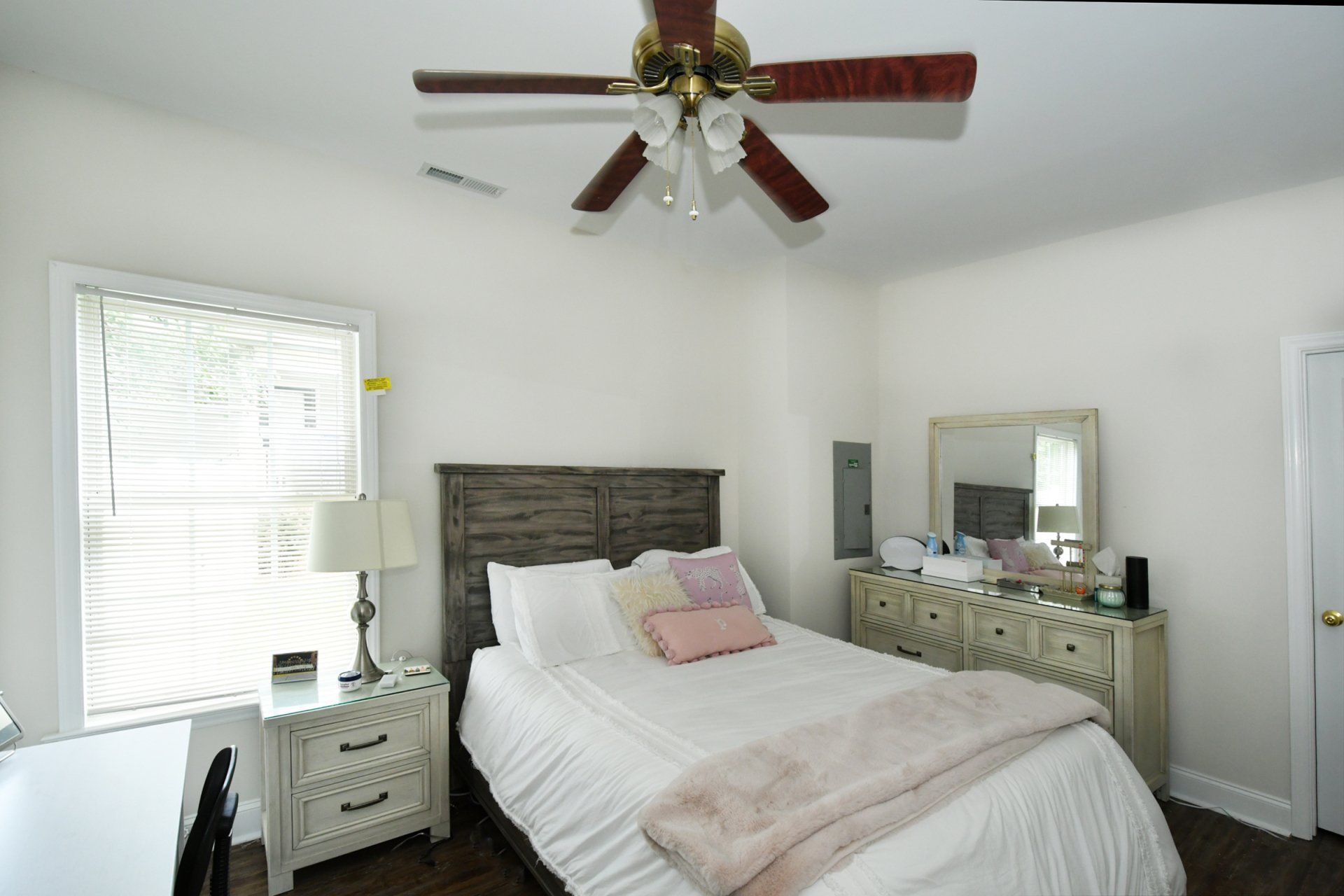 745 Yellowstone bedroom