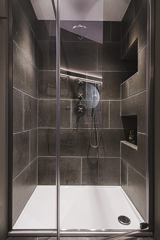 box doccia aisi design in acciaio su misura