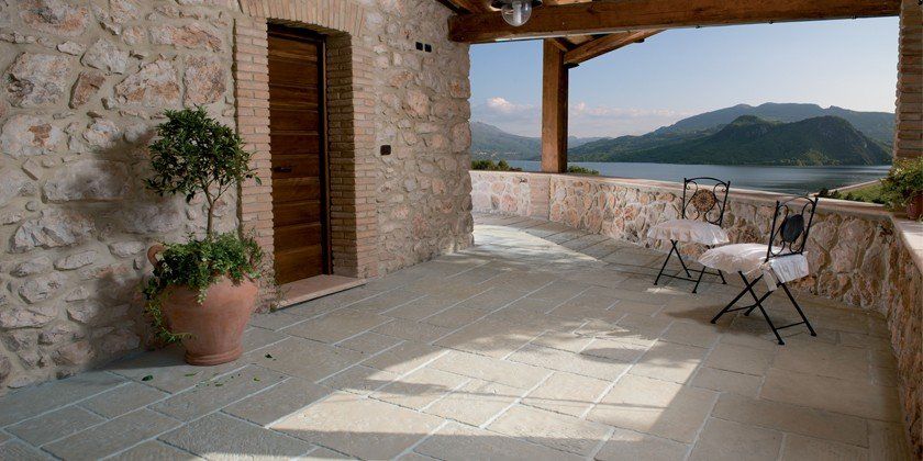 pavimento esterno d'ascenzi