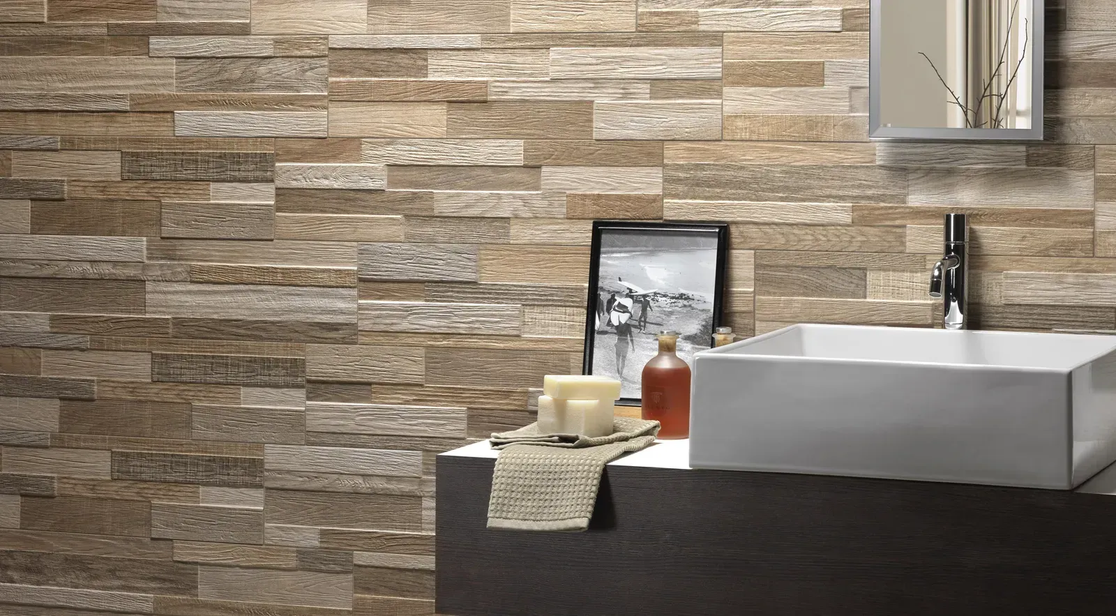 Rivestimento in gres porcellanato serie Wallart di Ceramica Rondine