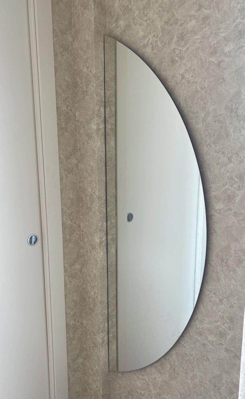 Specchio per arredo d'interni