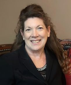 Jeri Lynn Davenport, CFSP