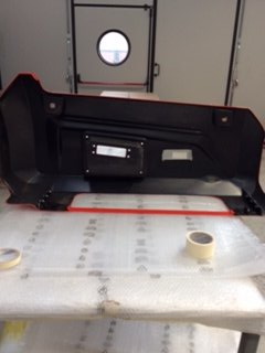 verniciatura su componente di plastica