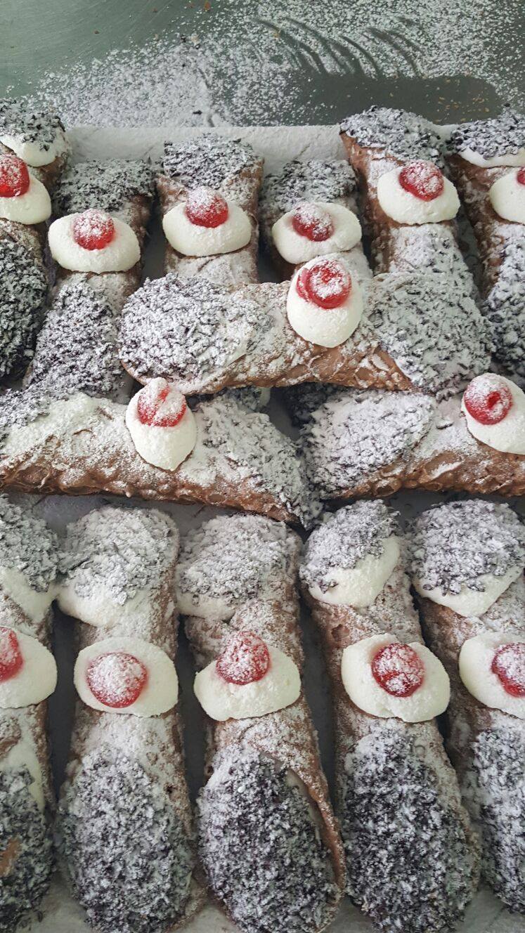 Cannoli siciliano