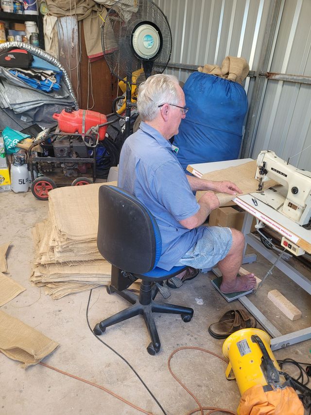 making the hessian bags