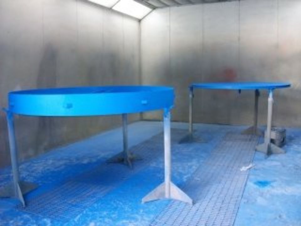 componenti industriali verniciati