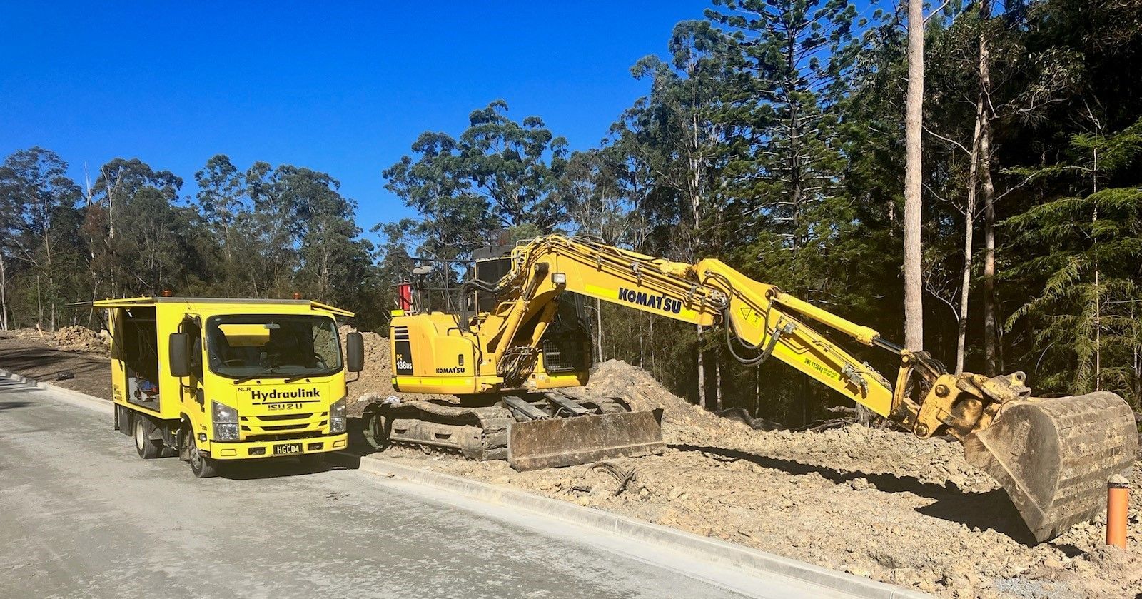 Hydraulink Bulldoser Komatsu — Gold Coast, QLD — Hydraulink