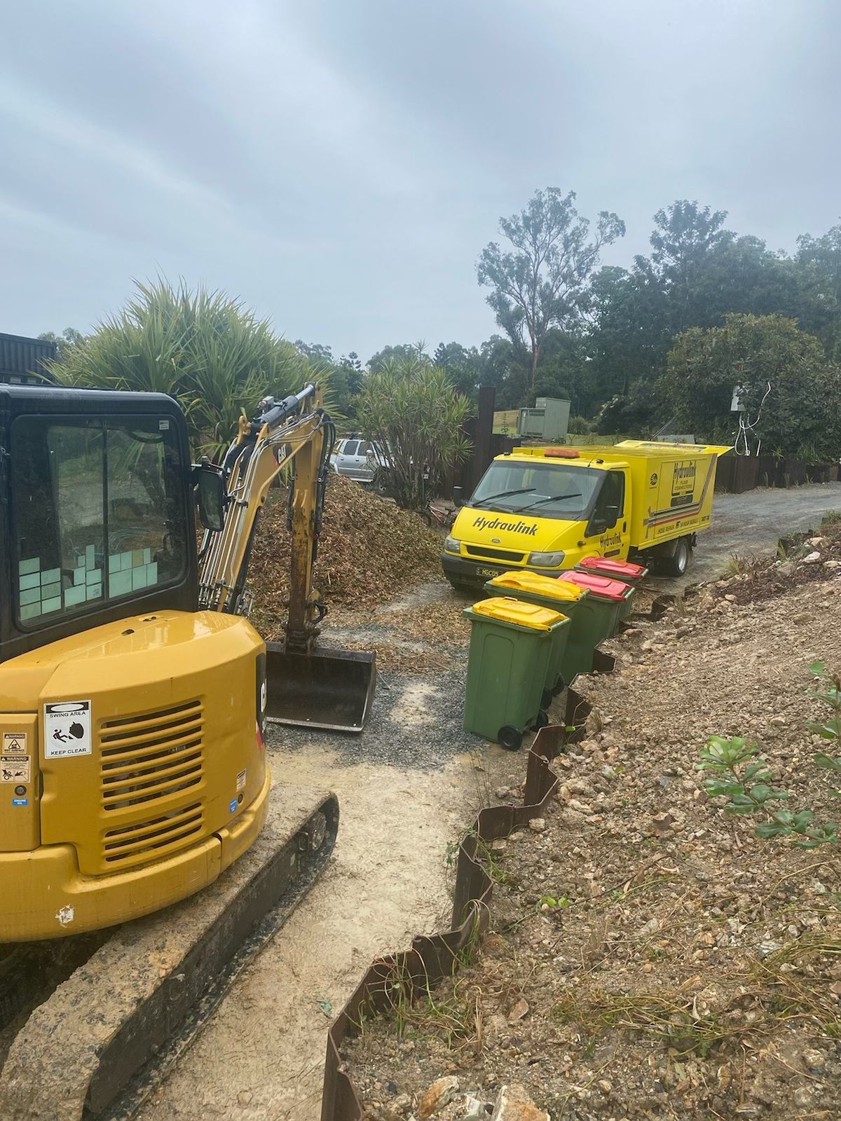 Truck Cleaning Road — Gold Coast, QLD — Hydraulink