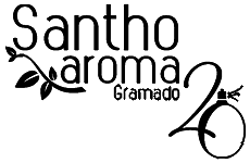 Um logotipo em preto e branco para uma empresa chamada santho aroma gramado.