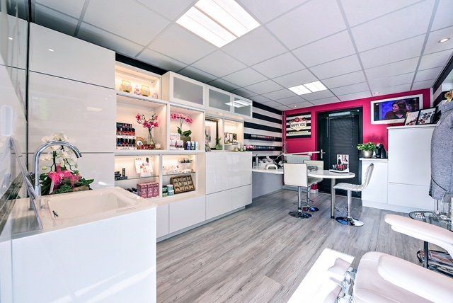 Salon Happy You Almere