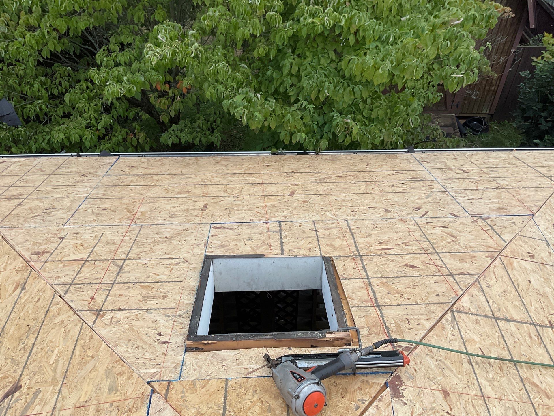 Slagle Roofing and Construction 106