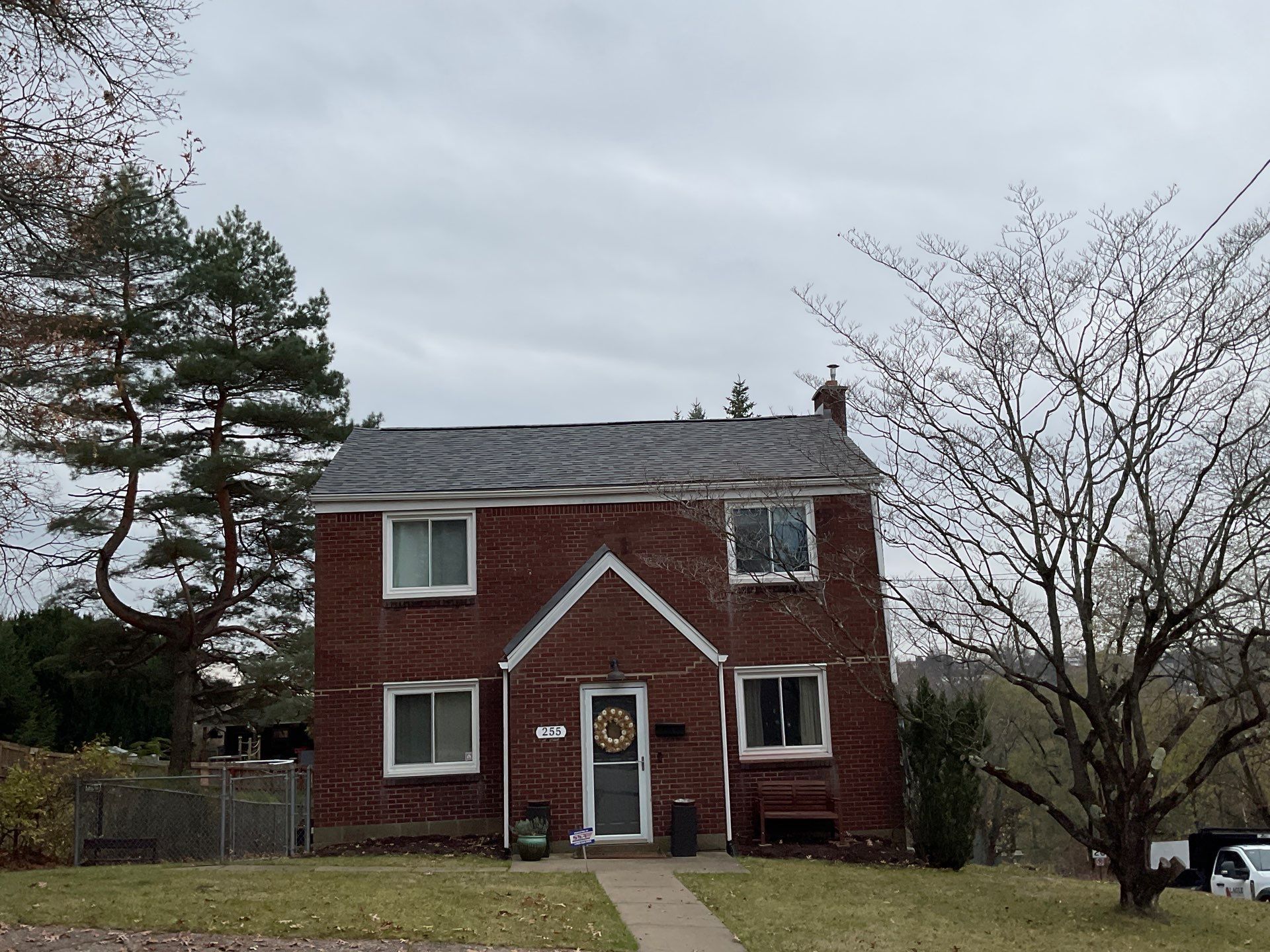 Slagle Roofing and Construction 160