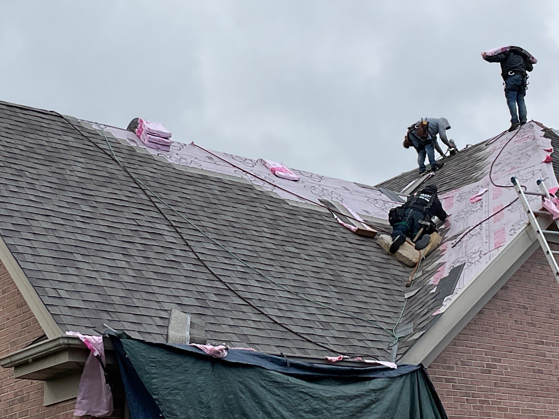 Slagle Roofing and Construction 169