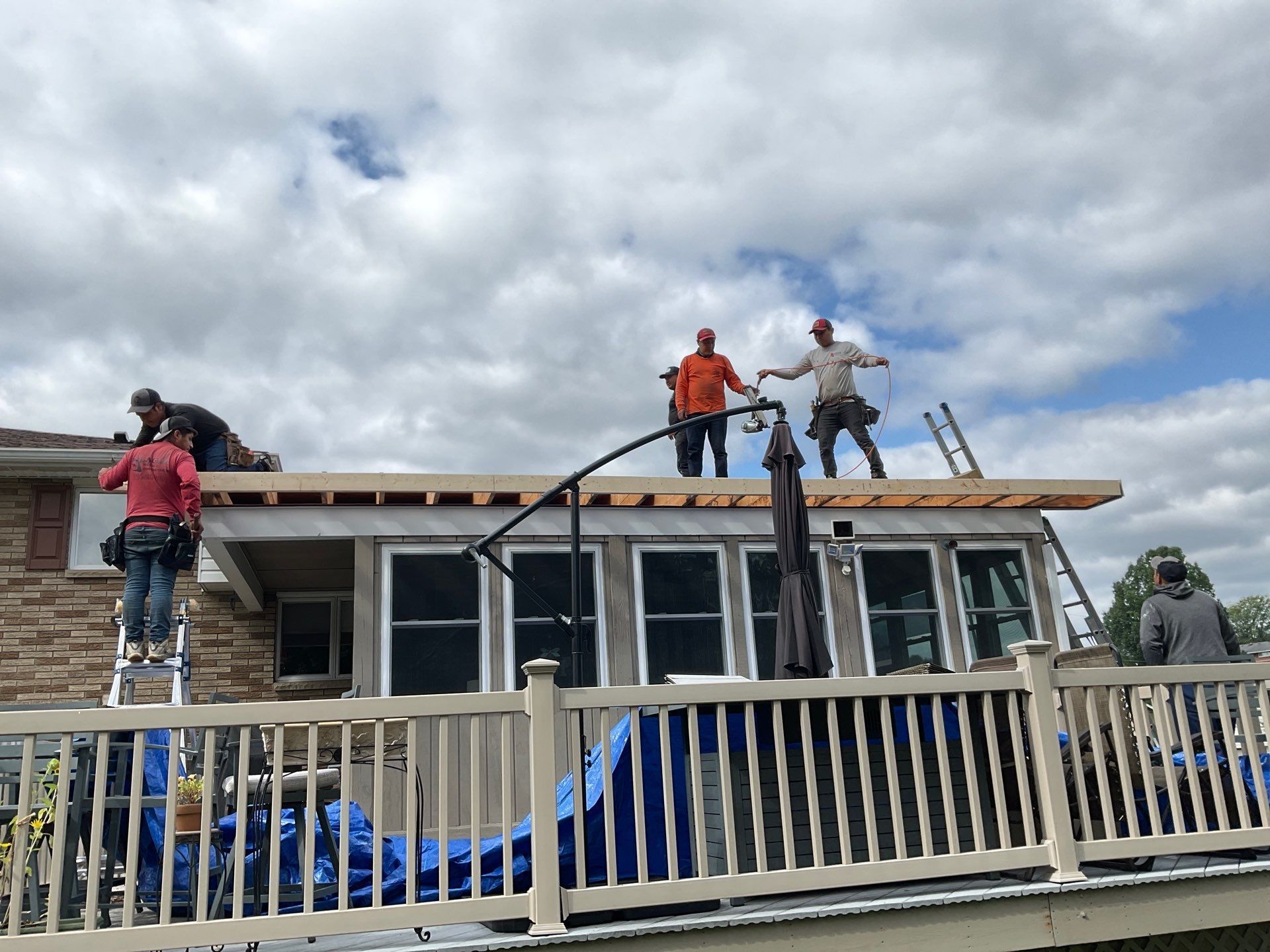 Slagle Roofing and Construction 180