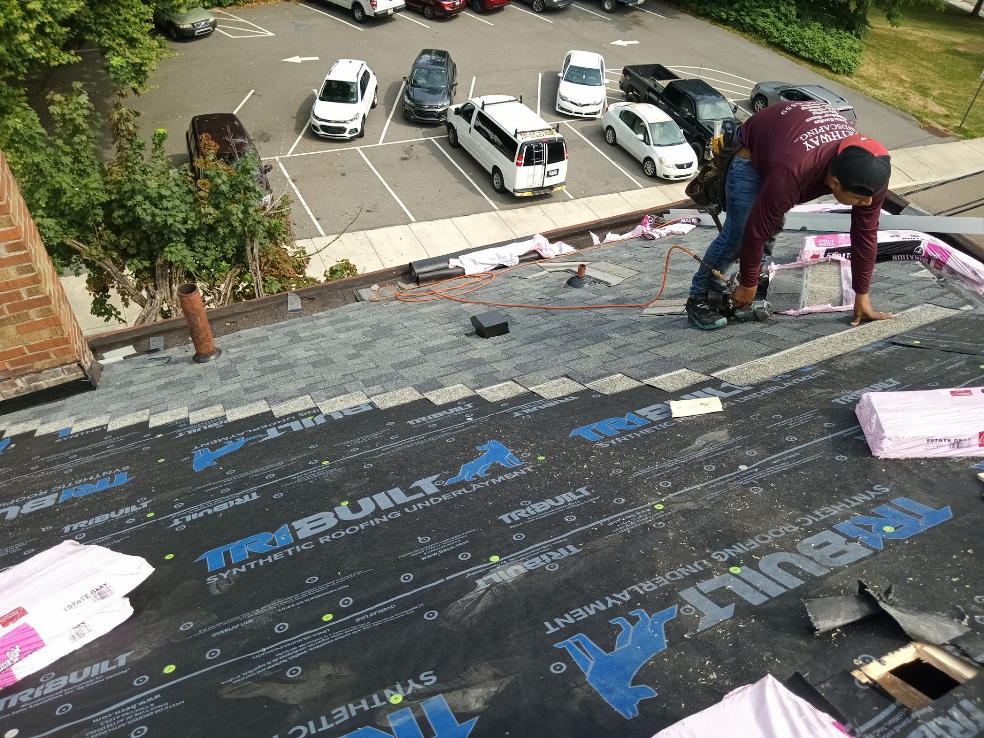 Slagle Roofing and Construction 187