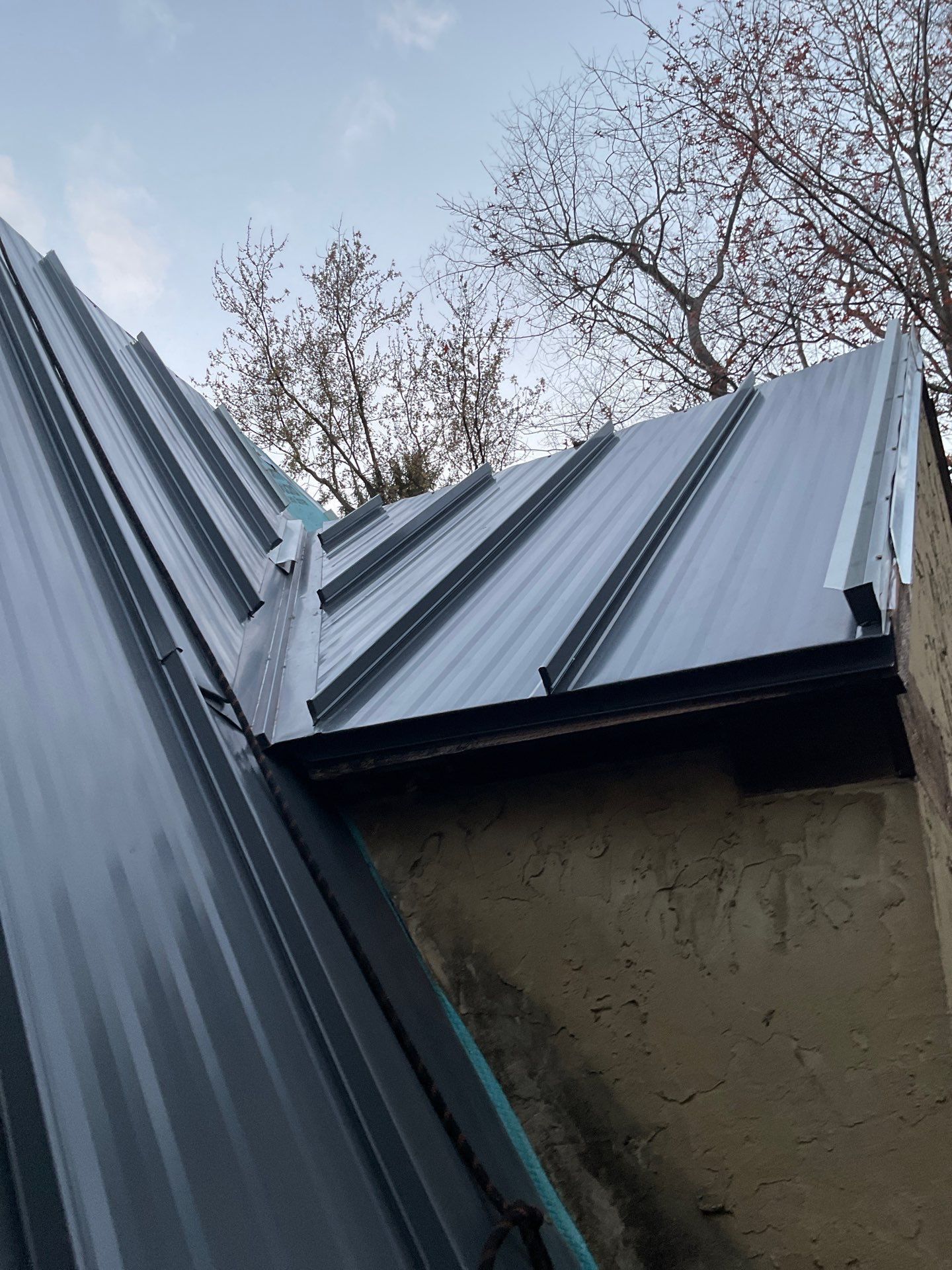 Slagle Roofing and Construction 190