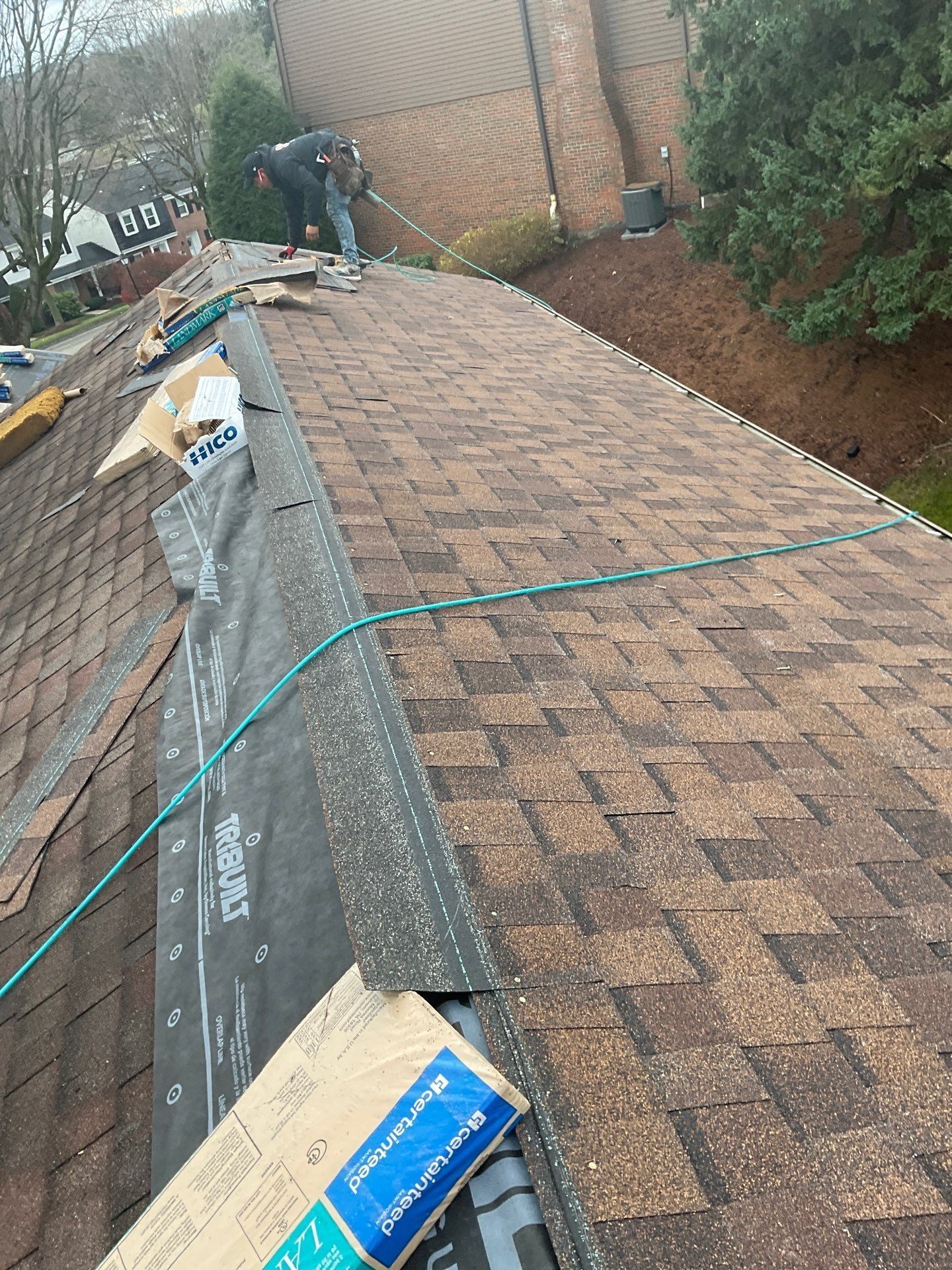 Slagle Roofing and Construction 195