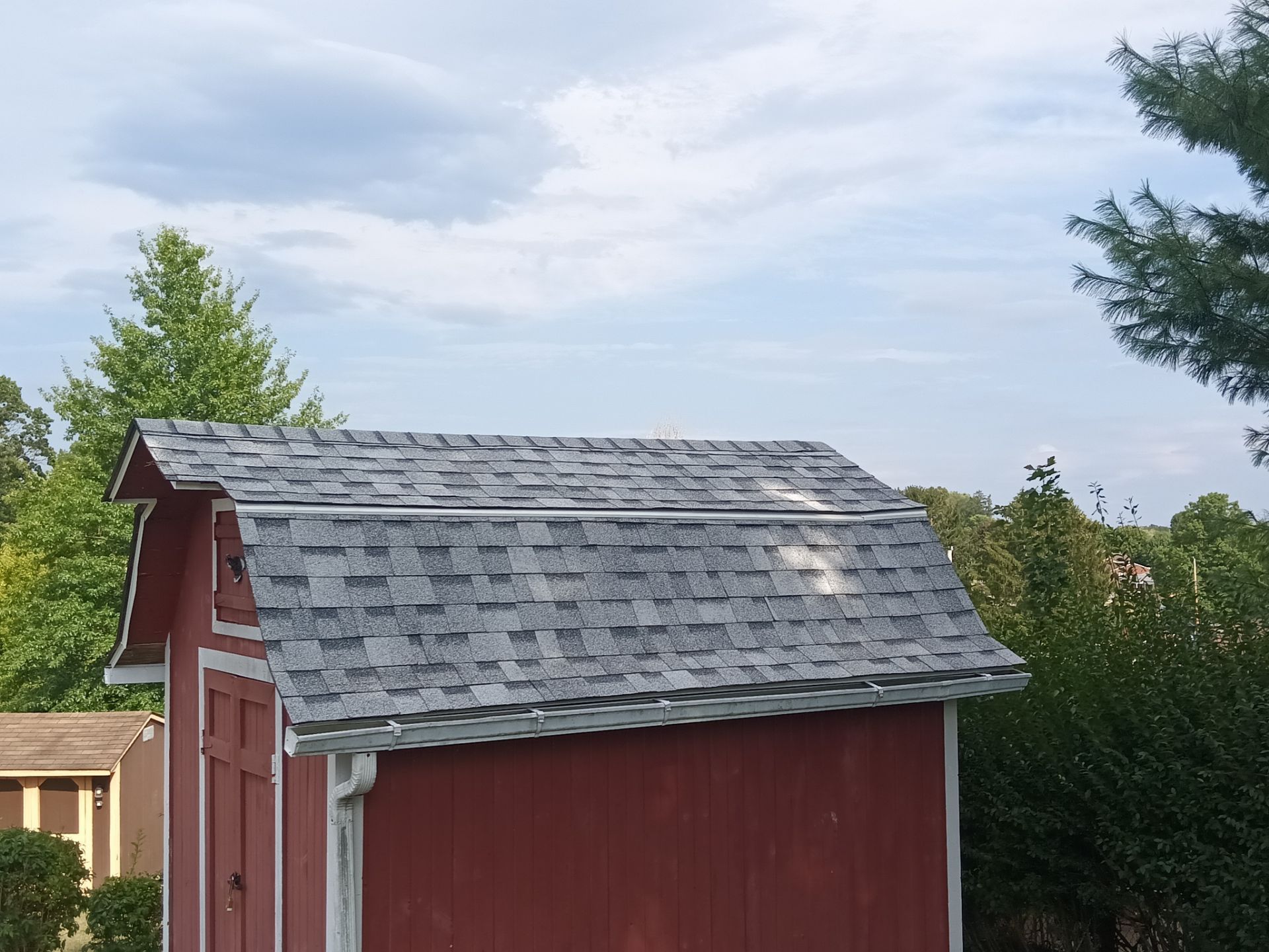 Slagle Roofing and Construction 209