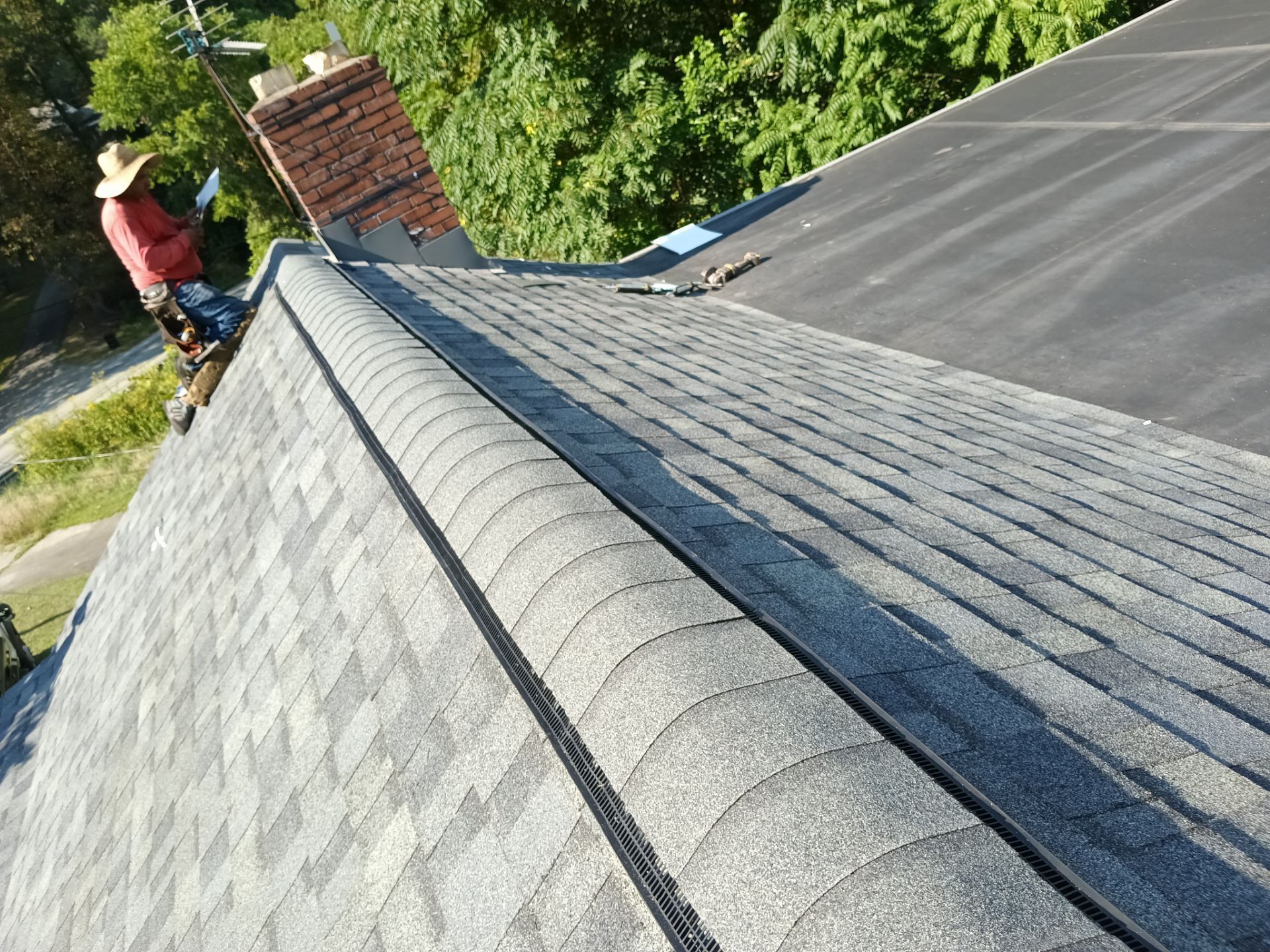 Slagle Roofing and Construction 210