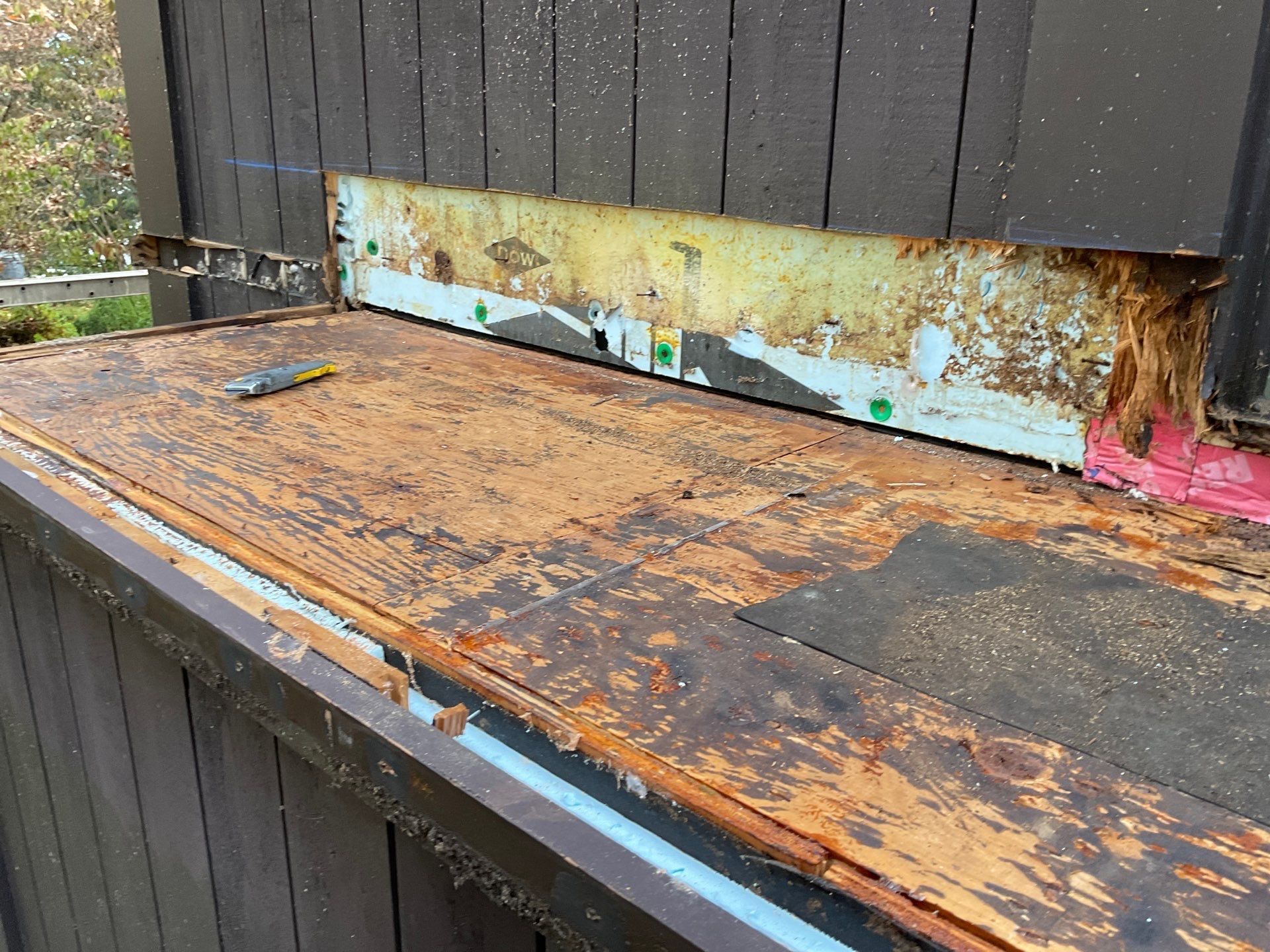 Slagle Roofing and Construction 265