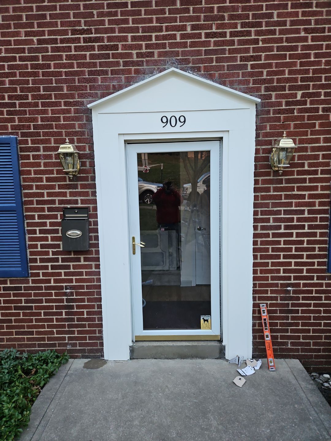 Slagle Roofing and Construction 289