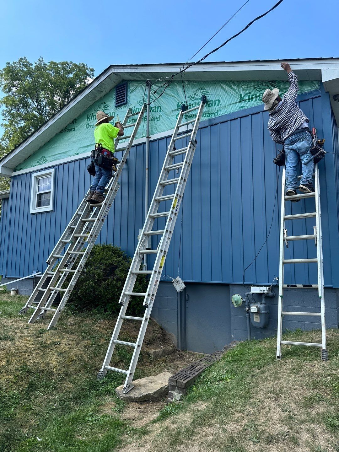 Slagle Roofing and Construction 300