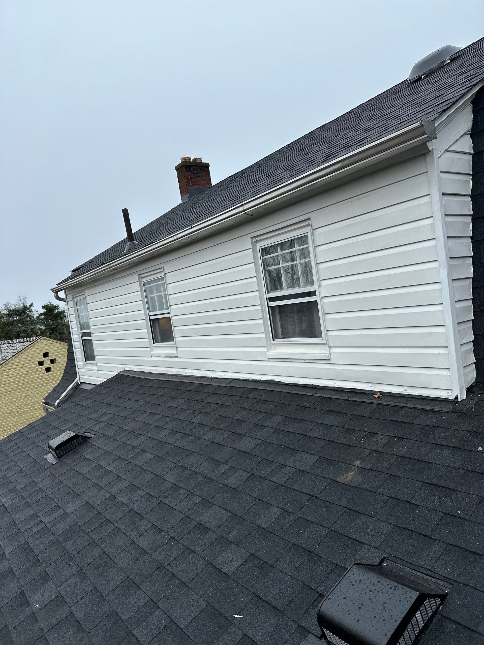Slagle Roofing and Construction 309
