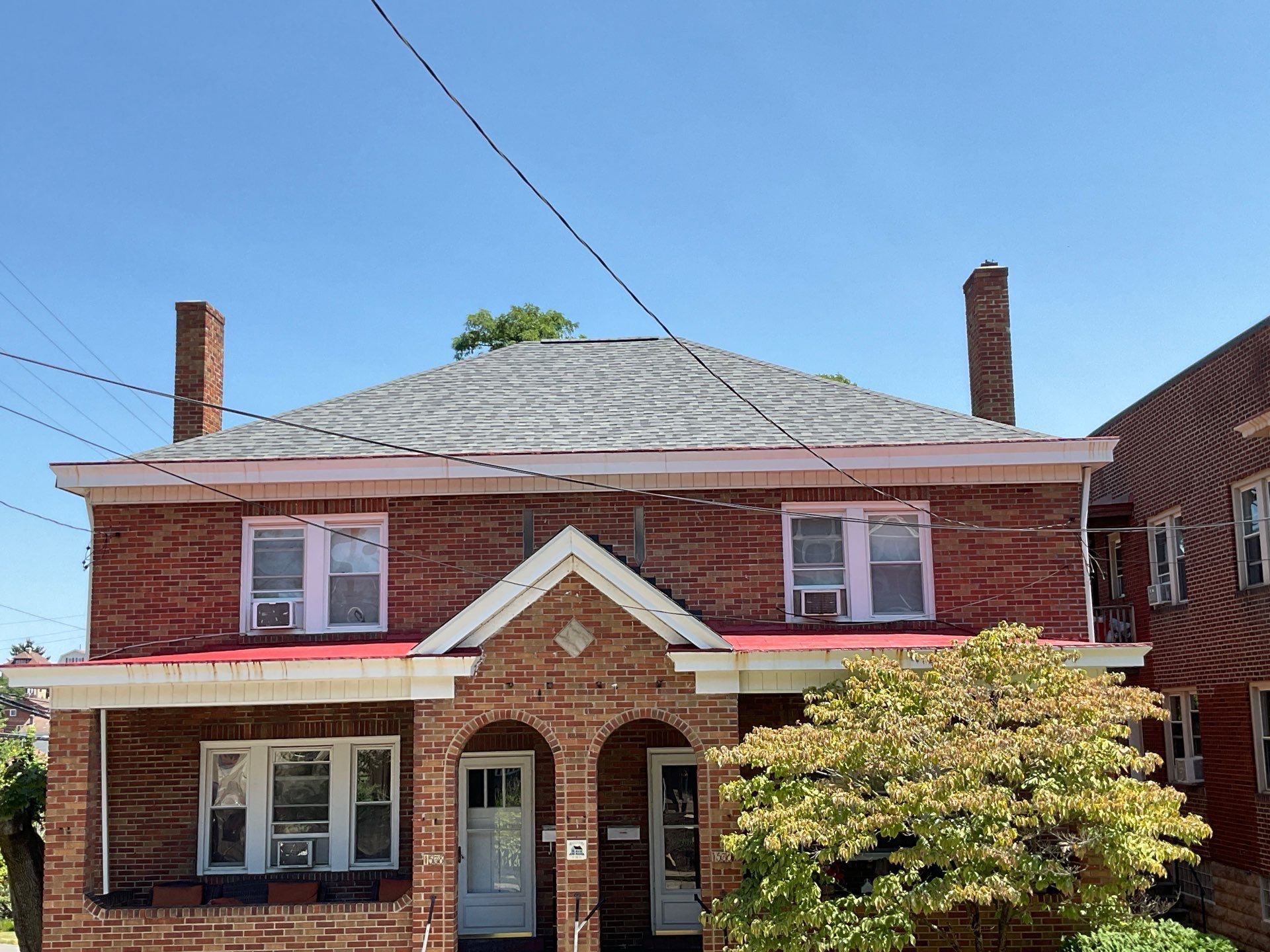 Slagle Roofing and Construction 327