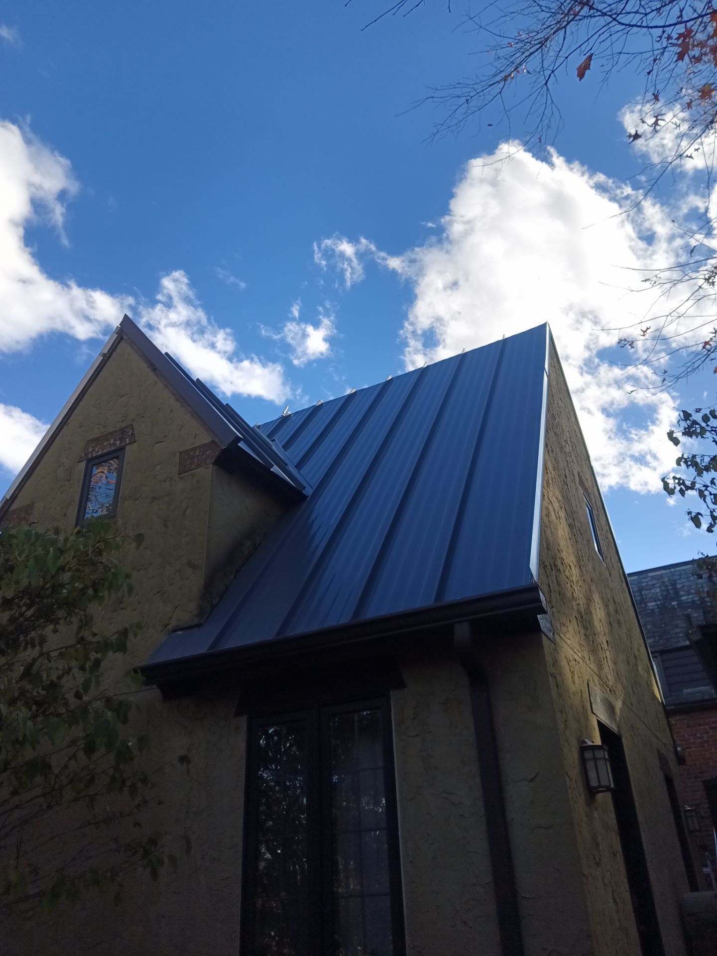 Slagle Roofing and Construction 328