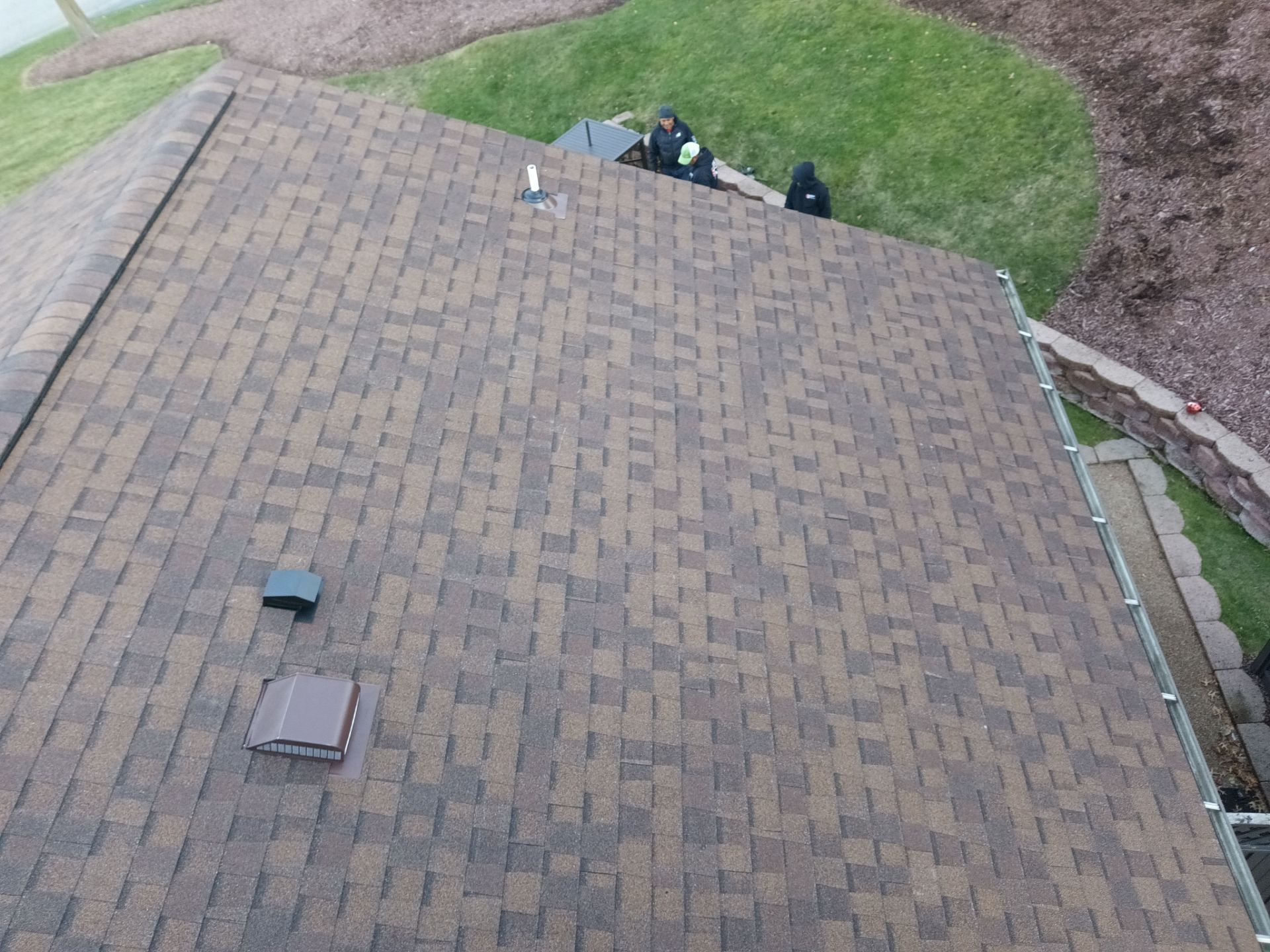 Slagle Roofing and Construction 331