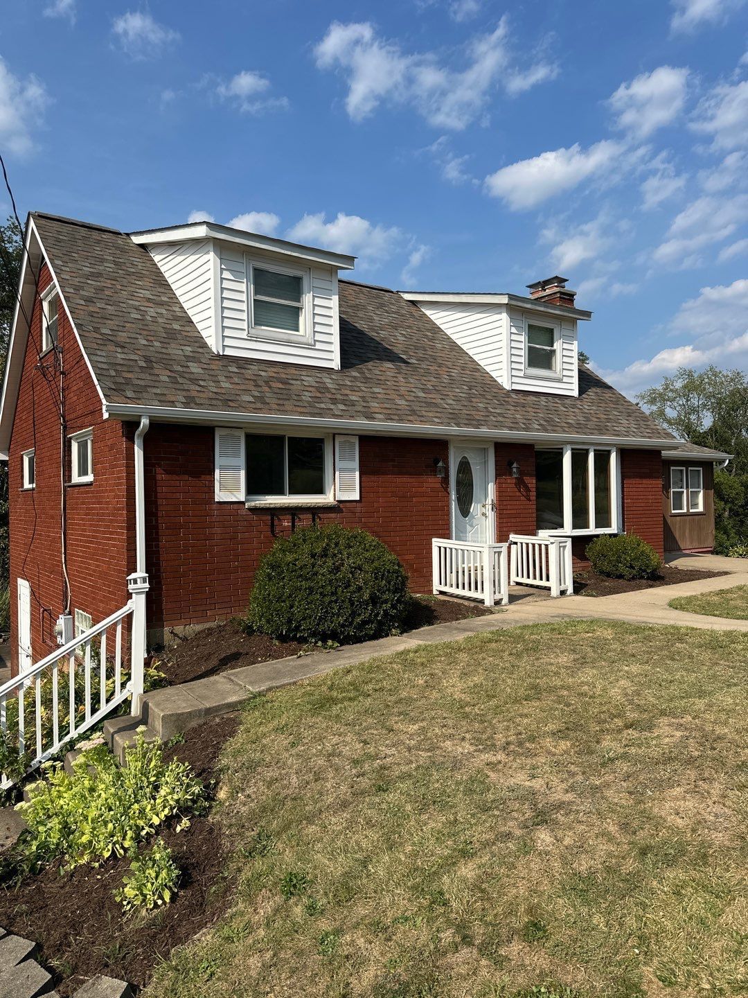 Slagle Roofing and Construction 375