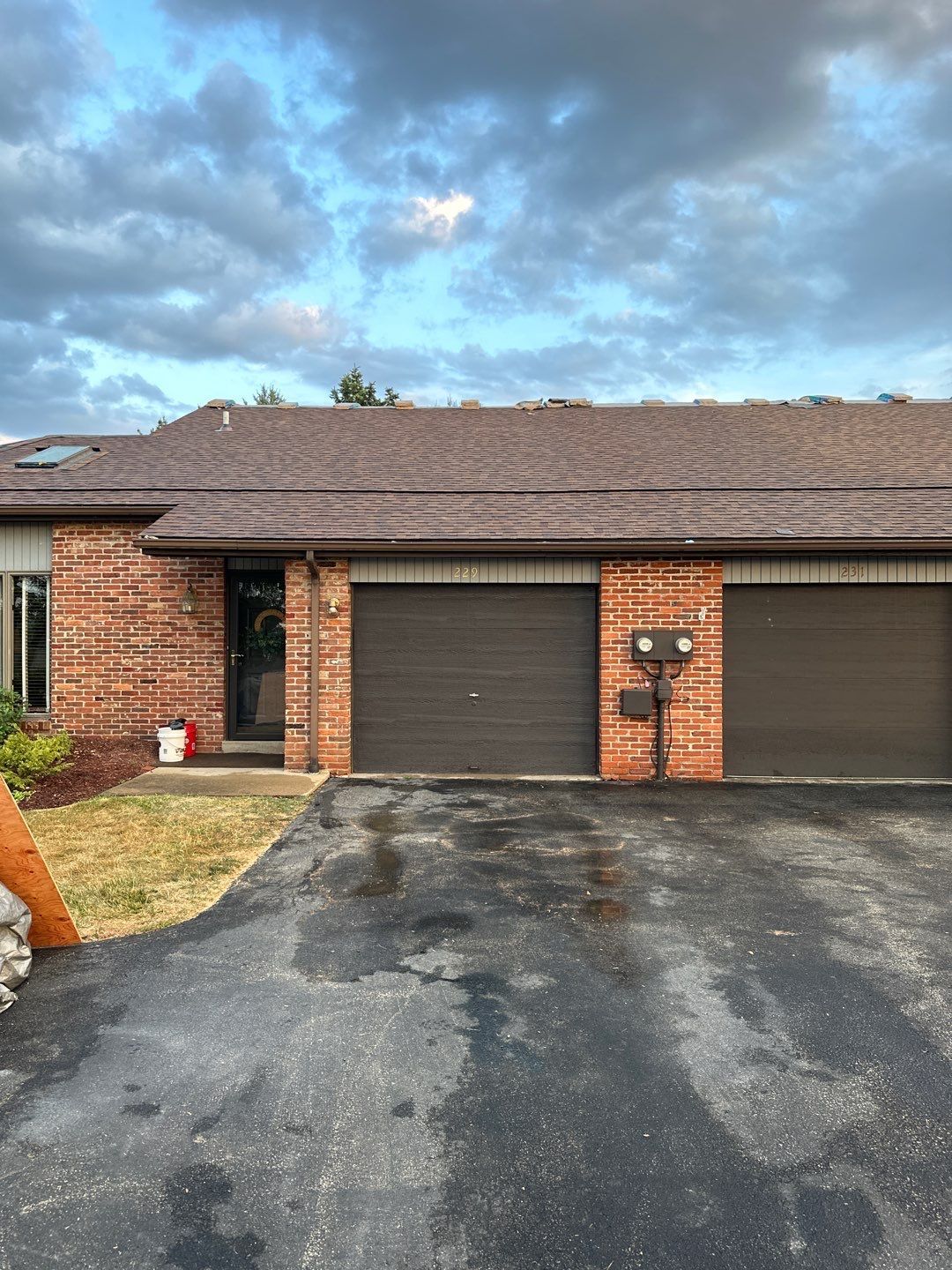 Slagle Roofing and Construction 387