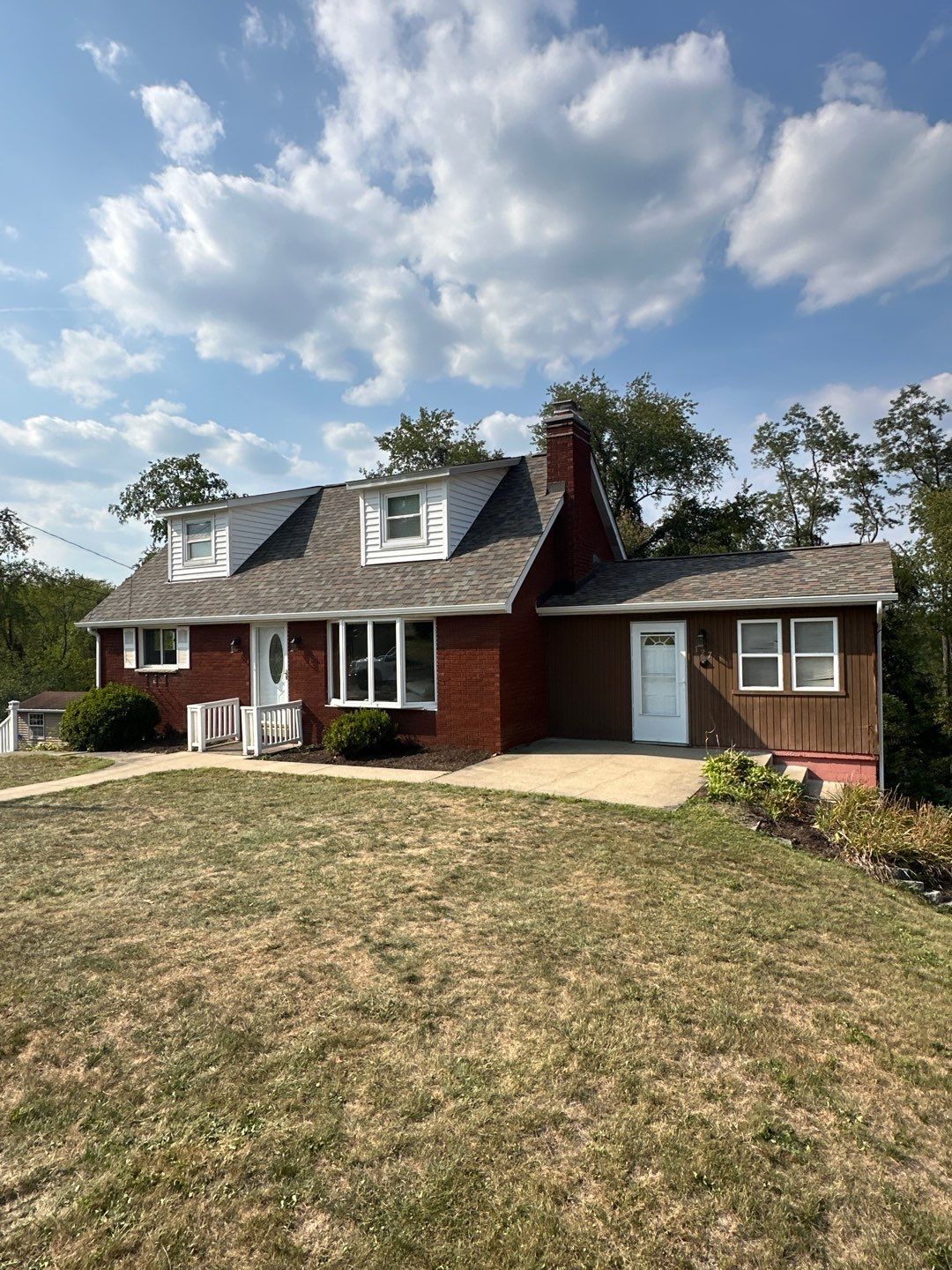 Slagle Roofing and Construction 395