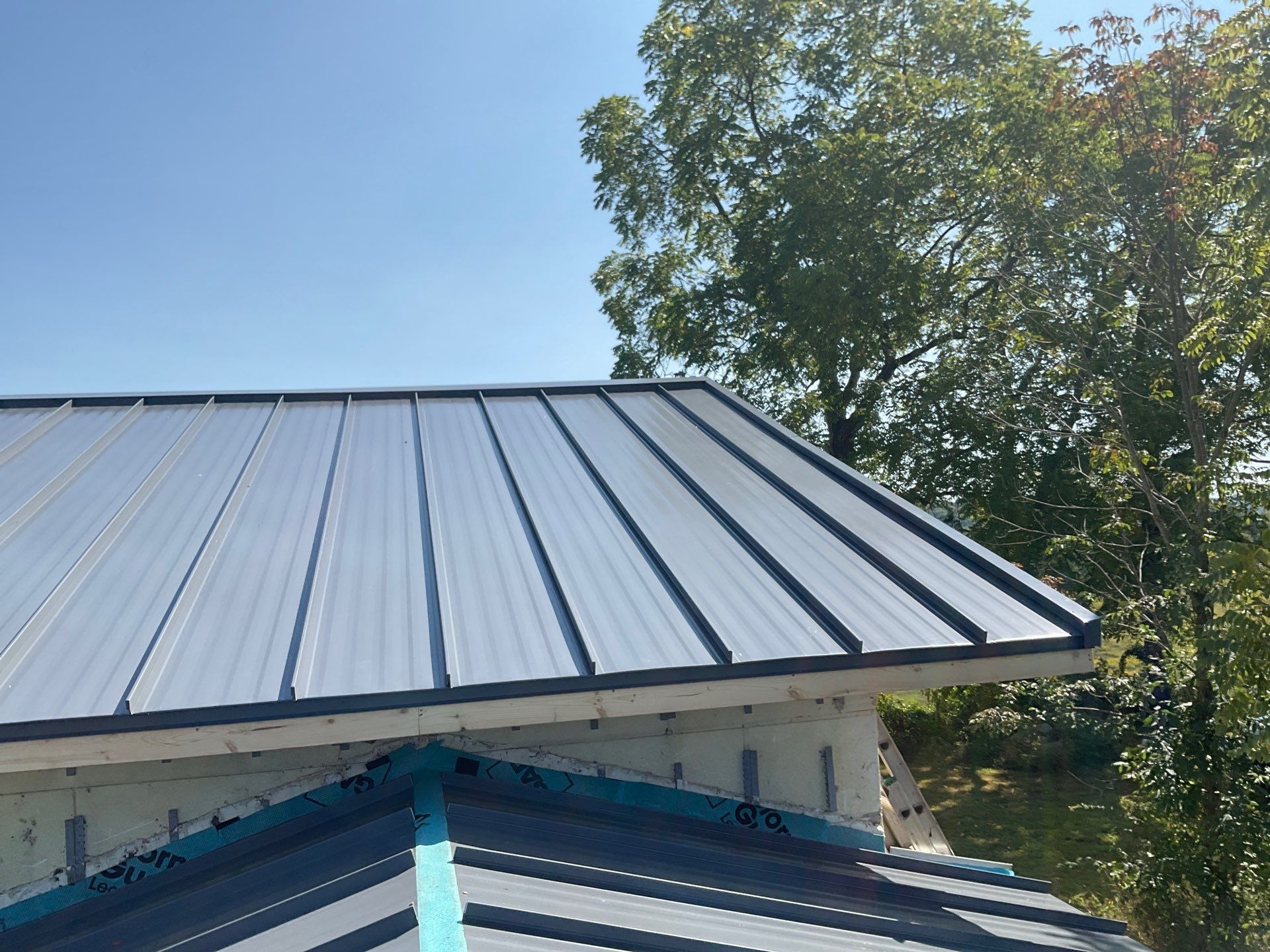 Slagle Roofing and Construction 409