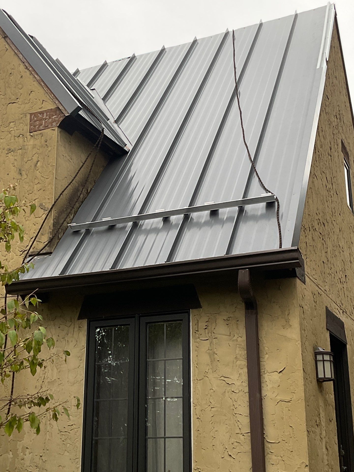 Slagle Roofing and Construction 420