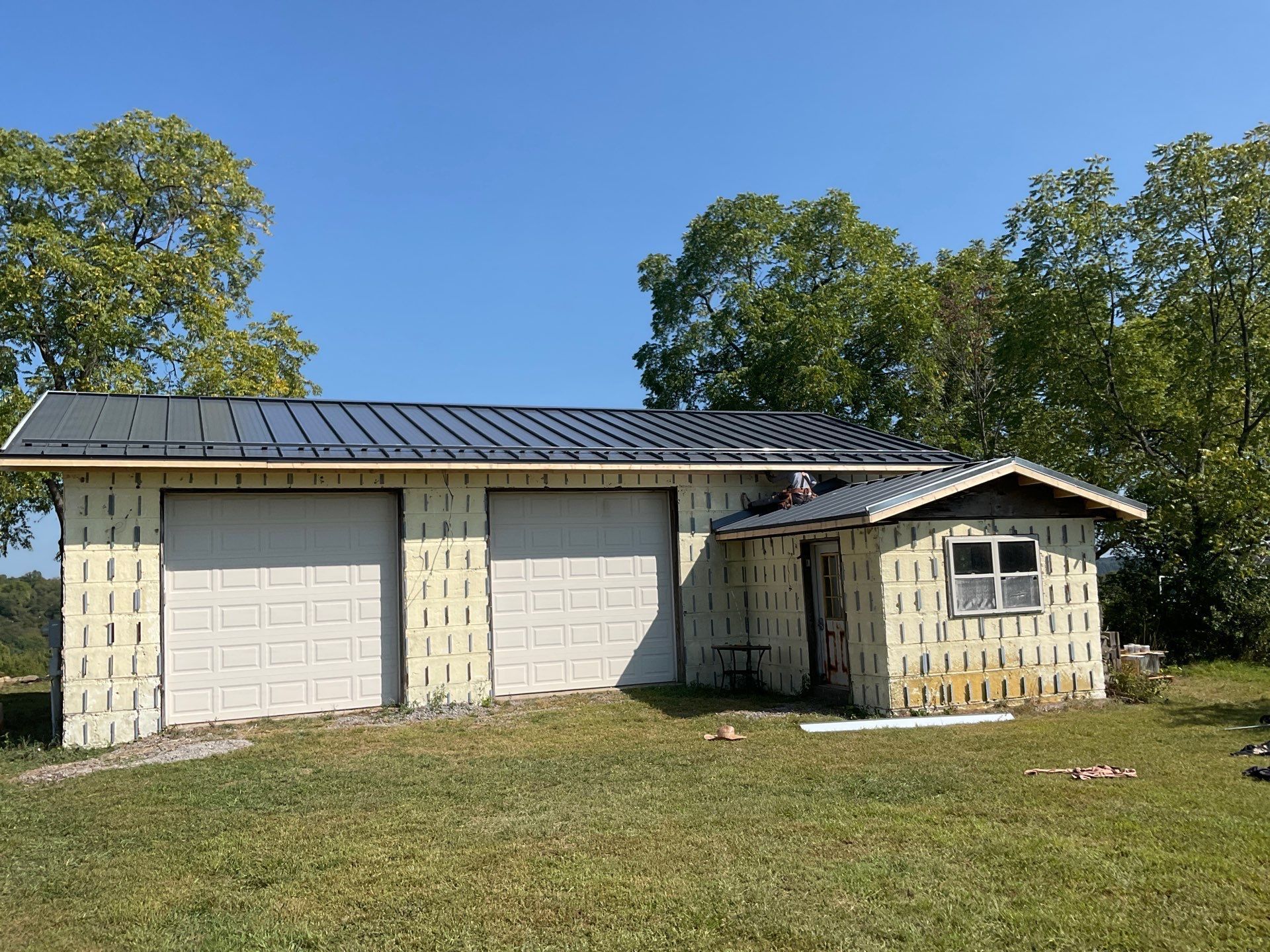 Slagle Roofing and Construction 423