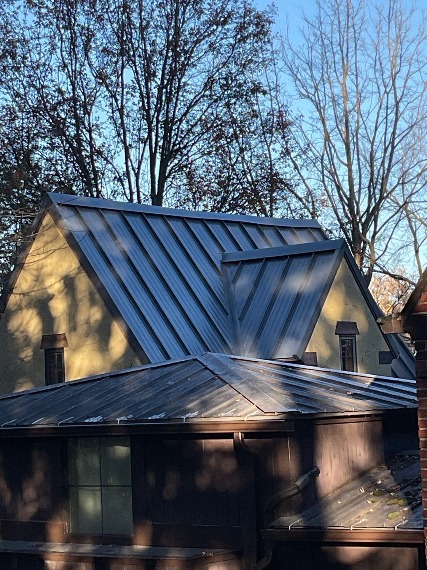 Slagle Roofing and Construction 451