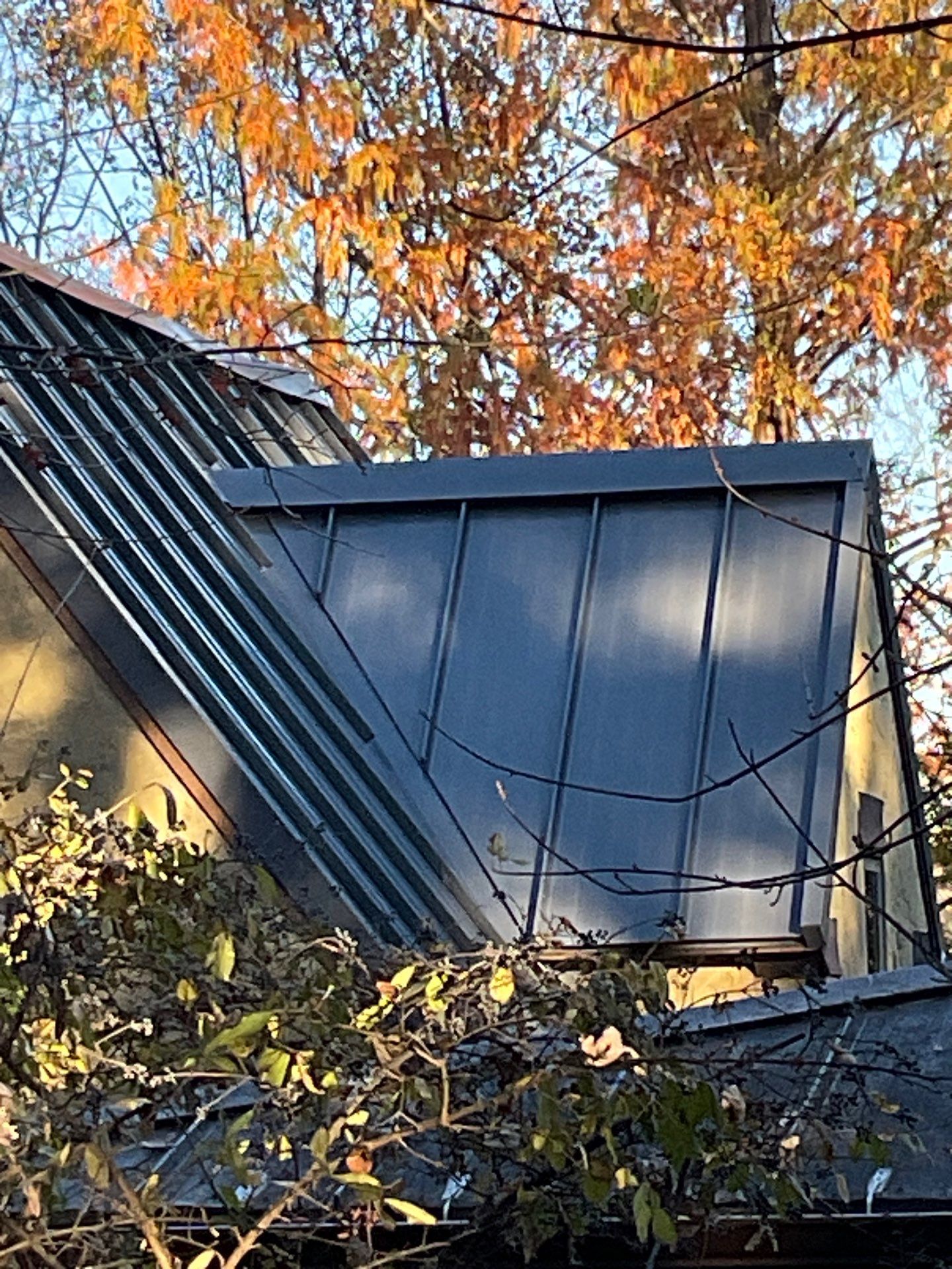 Slagle Roofing and Construction 453