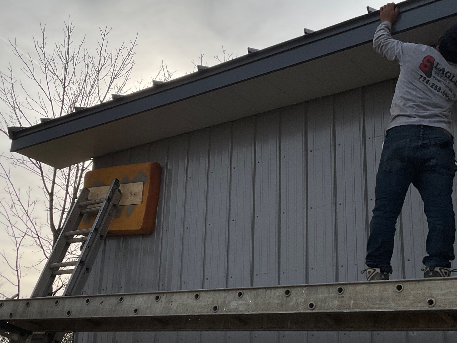 Slagle Roofing and Construction 456