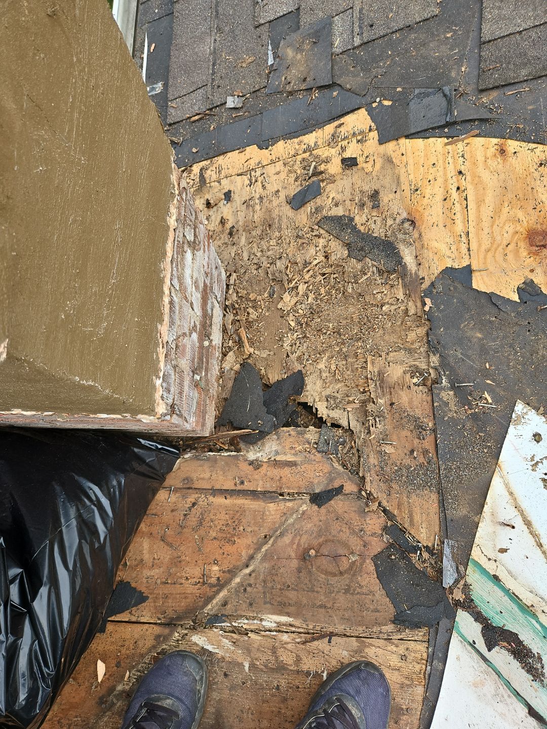 Slagle Roofing and Construction 95