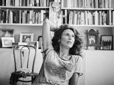 Critically Acclaimed Singer-Songwriter Sophie B. Hawkins Premieres New Musical Drama Birds of New Yo