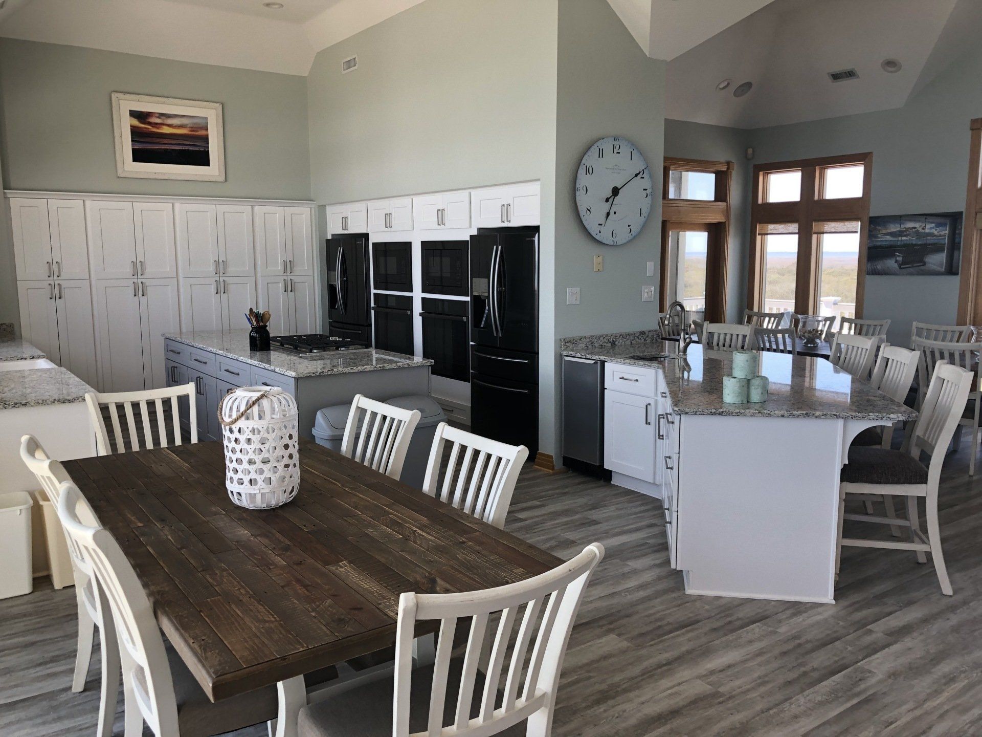 photo of kitchen after painting and updating