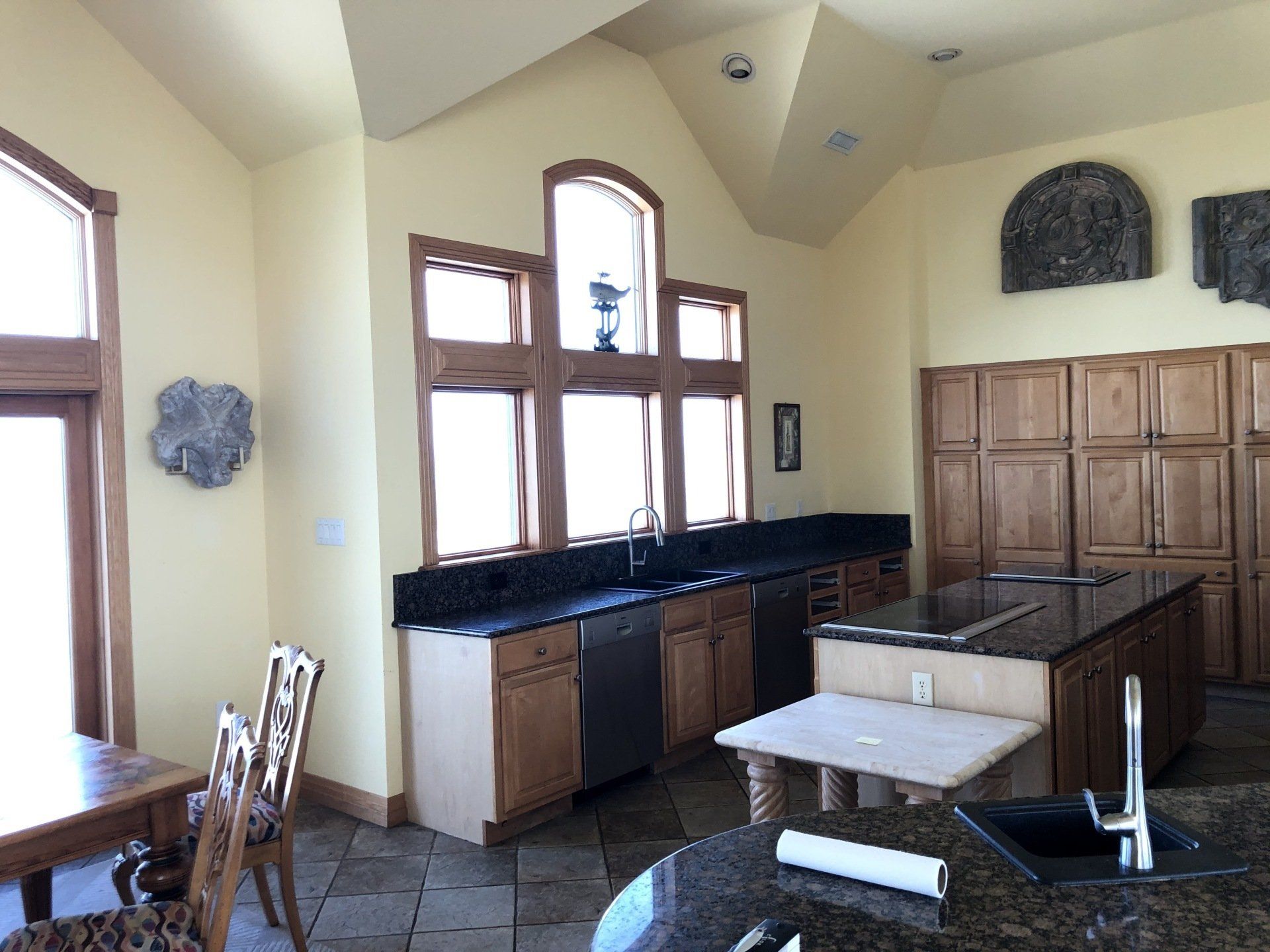 before photo of kitchen prior to painting and updating