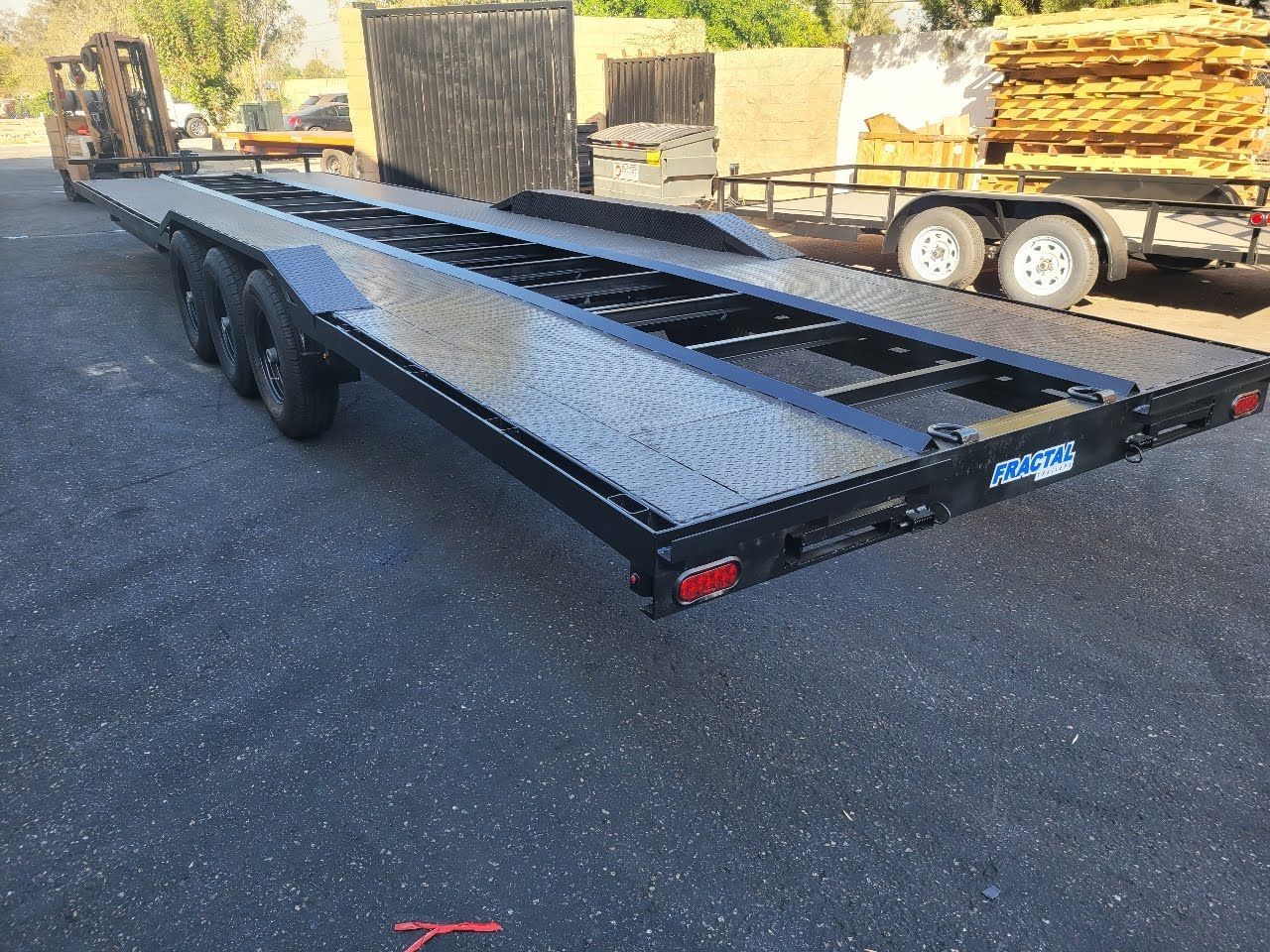 Flatbed With Opened Middle Front Left View
