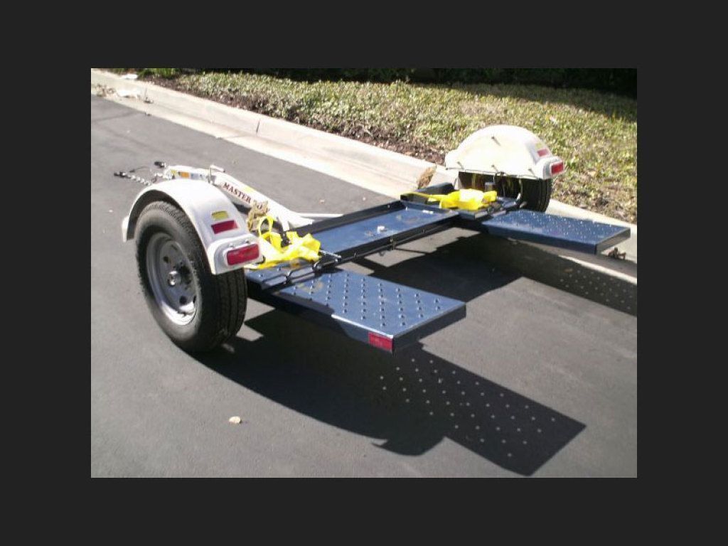 Rear Side View Tow Dollies Closeup