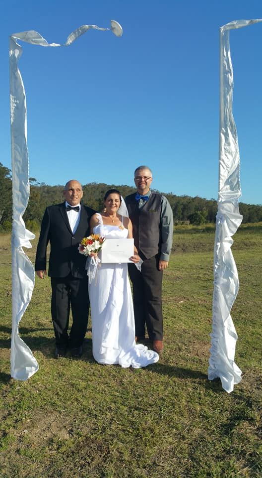 Newly-Wed Couple With Officiant — Celebrant in Hallidays Point, NSW