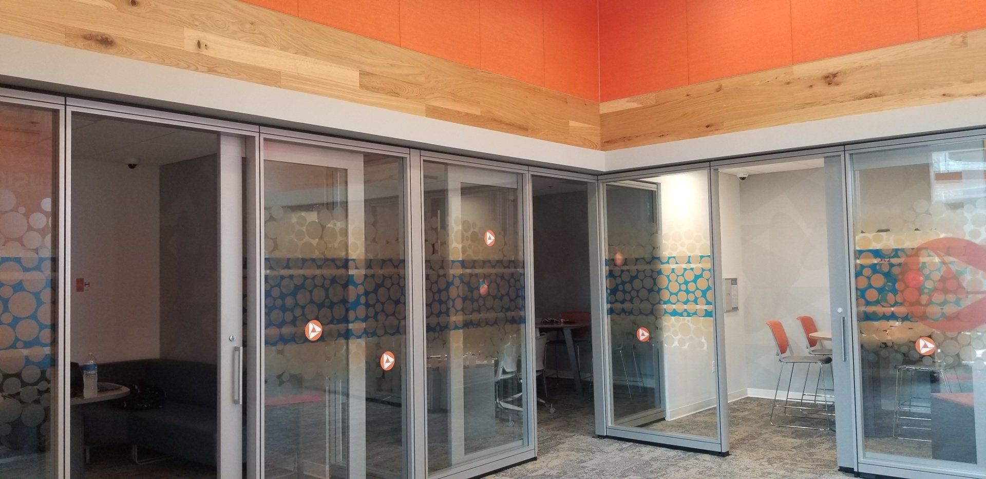 bank construction contractor