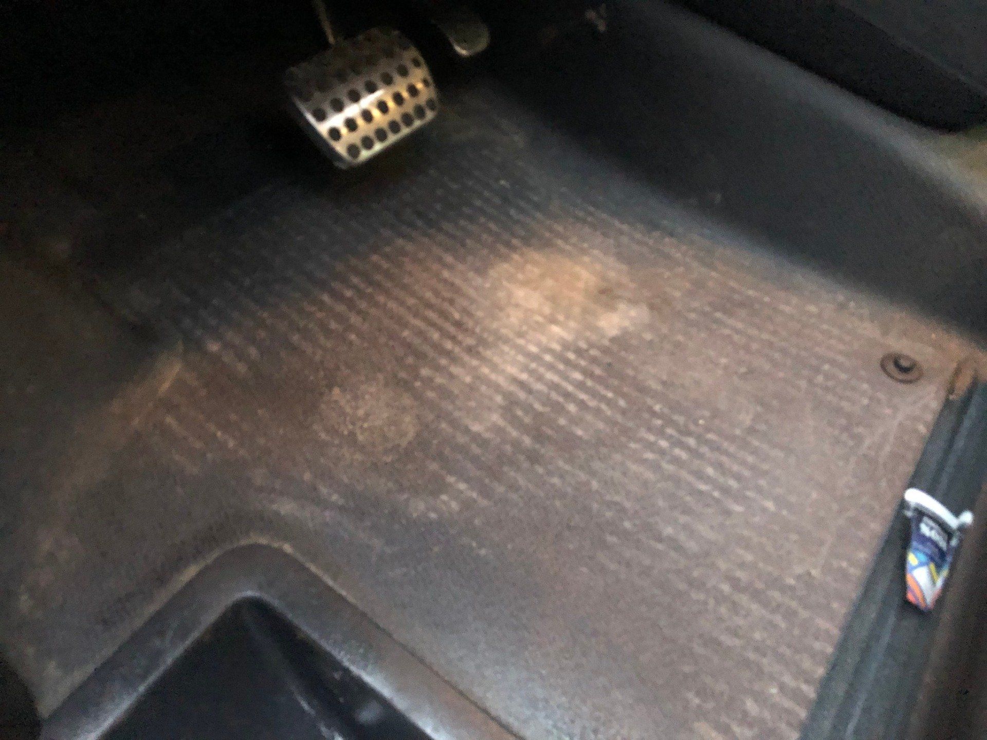 Autovloer reiniging - Voor & Na
